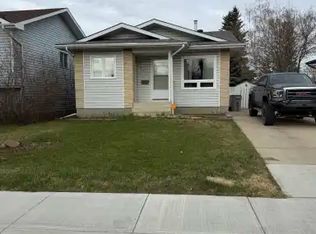 6610 94th St #1A, Grande Prairie, AB T8W1M2