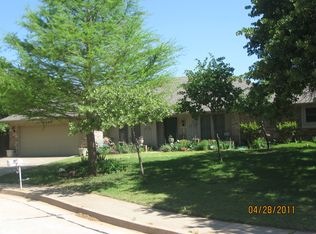 3300 Rock Creek Rd, Edmond, OK 73013