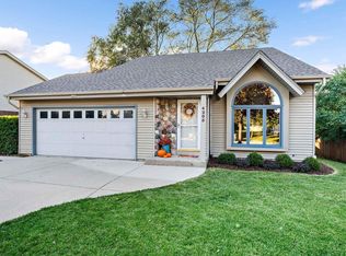 4205 S 83rd St, Greenfield, WI 53220