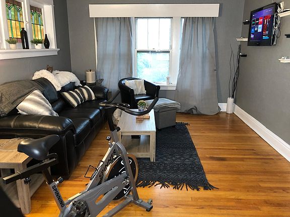 3rd image of 7238 W Park Ave APT 2-W