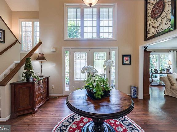 5th image of 9105 Wood Spice Ln