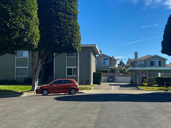 3rd image of 804 Claraday St #54