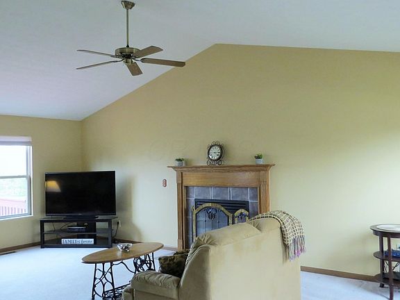5th image of 2262 Farmland Dr