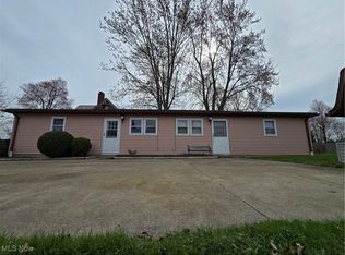 523 Church St, Kipton, OH 44049