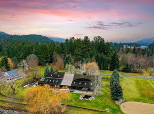 195 Wild Rose Ln, Sagle, ID 83860