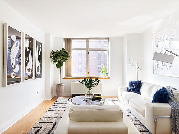 2nd image of 1760 2nd Ave APT 18E