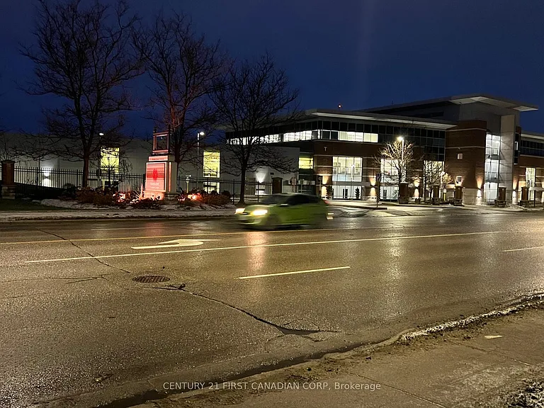 1449 Oxford St E #MAIN — Photo 10