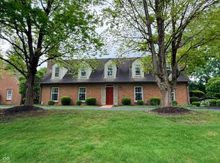447 Round Hill Rd, Indianapolis, IN 46260