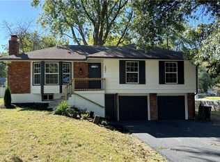 1001 NE 115th St, Kansas City, MO 64155