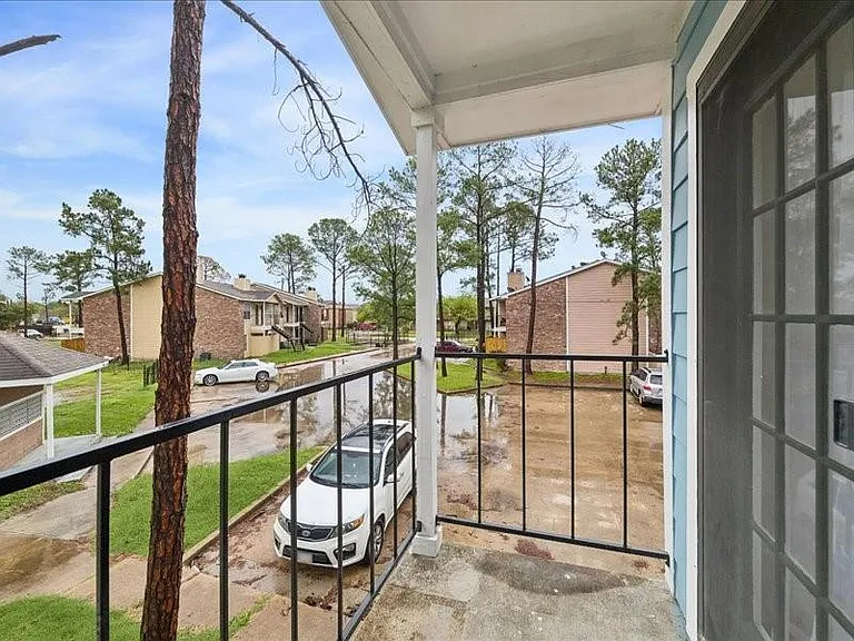 7402 Alabonson Rd #202 — Photo 10