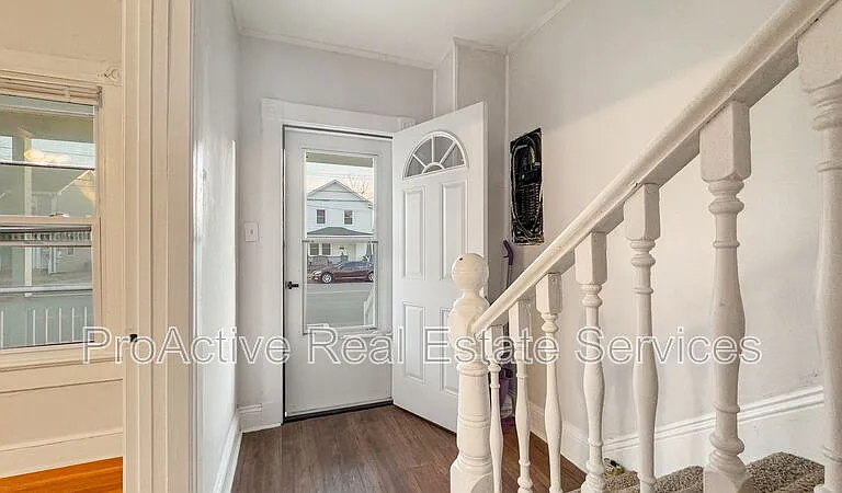 2728 E Virginia Beach Blvd — Photo 5