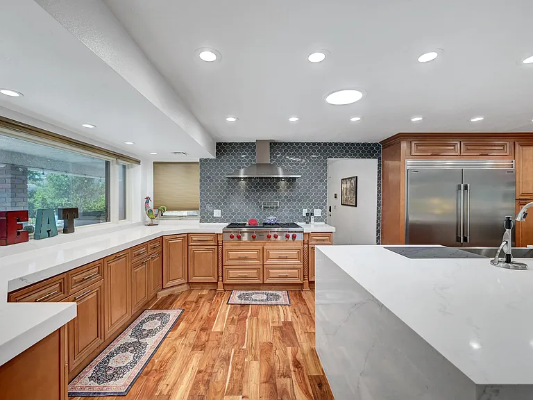 7085 Palmyra Ave — Photo 21