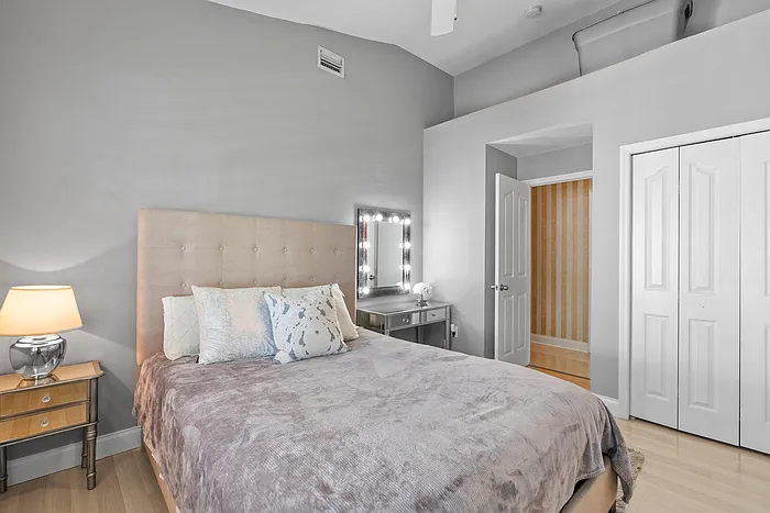 10602 Rochester Way — Photo 15