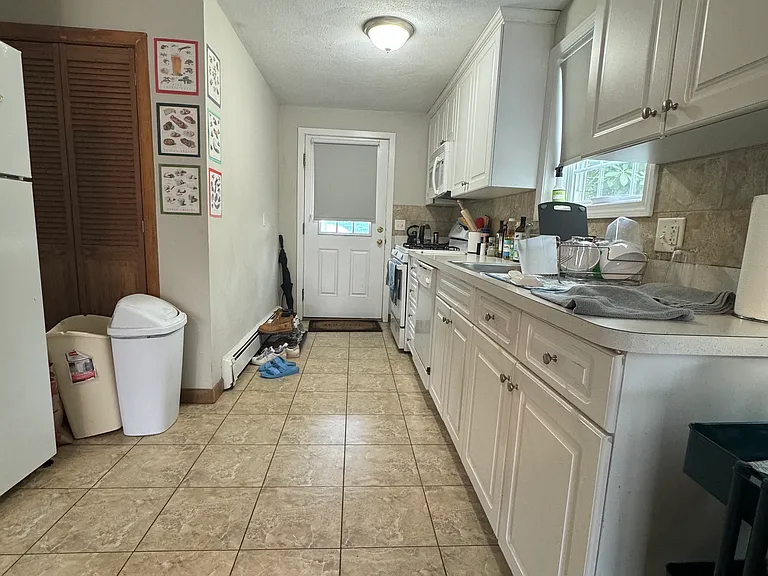 17 Adamson St #3 — Photo 5