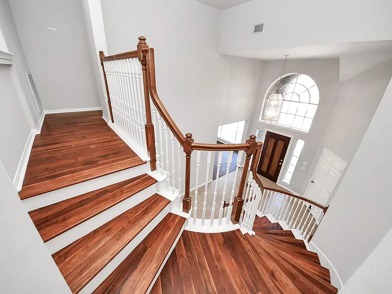 1611 Barton Creek Trl — Photo 33