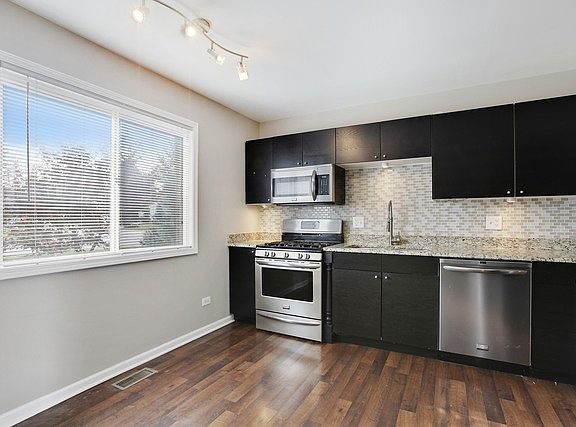 3rd image of 6850 Dove Ave