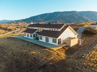 2855 Ridge Route Dr, Lebec, CA 93243
