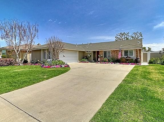2nd image of 106 Japonica Ave