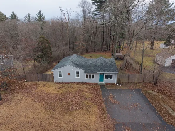 321 Winthrop St, Rehoboth, MA 02769