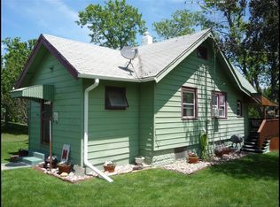 806 Adams St, Cumberland, IA 50843
