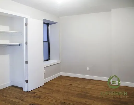 Rented by Bedford Brownstone Realty | media 3