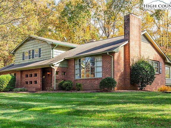 5th image of 729 Beaumont Poplar Street