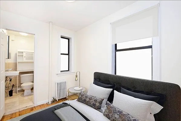 Rented by Creed Realty Group | media 9