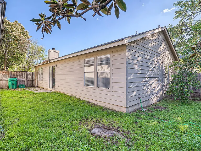 5937 NW Kevin Kelly Pl — Photo 11