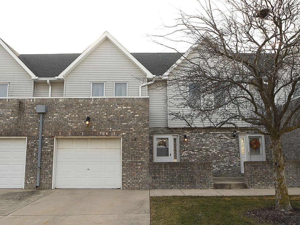 1st image of 9419 Lindsay St