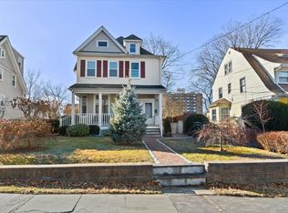 12 Oakwood Ave, White Plains, NY 10605