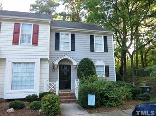 6720 Olde Province Ct, Raleigh, NC 27609