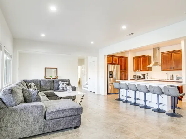 40632 Pine Grove St, Indio, CA 92203