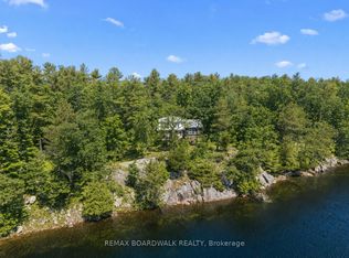202 Folly Rd, Rideau Lakes, ON K0G1E0