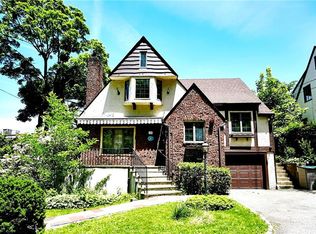 10 Cherry Ave, New Rochelle, NY 10801