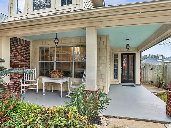 Great Front Porch!