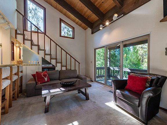 3rd image of 2755 N Lake Blvd #13