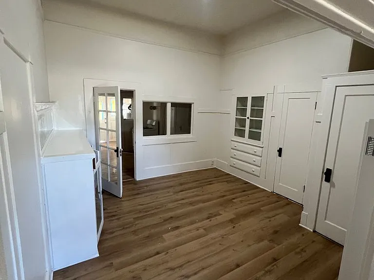 738 E Santa Barbara St — Photo 6