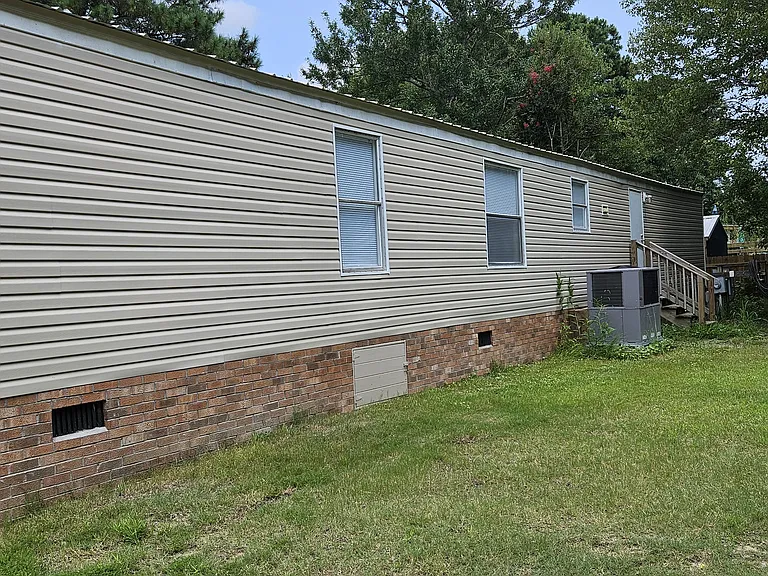 610 E Branch Dr — Photo 35