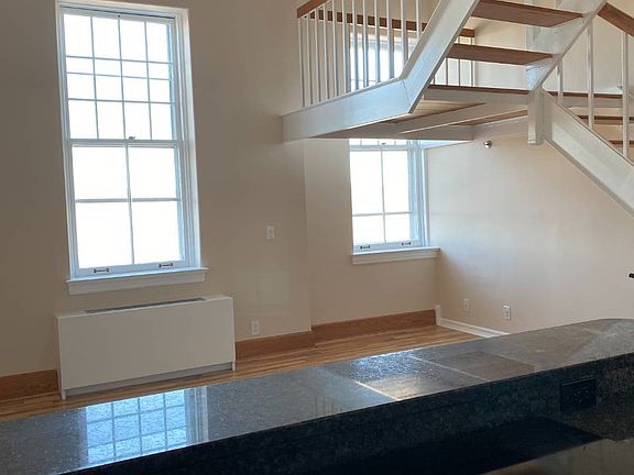 2nd image of 6209 Villa At The Wood Floor 6