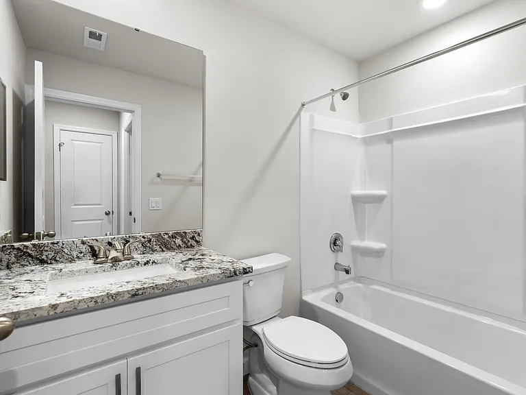 Sherman Square Apartments — Photo 30