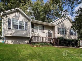 115 Sweetwater Cir, Powder Springs, GA 30127