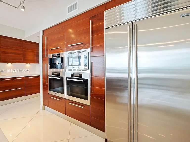 18201 Collins Ave #5201 — Photo 13