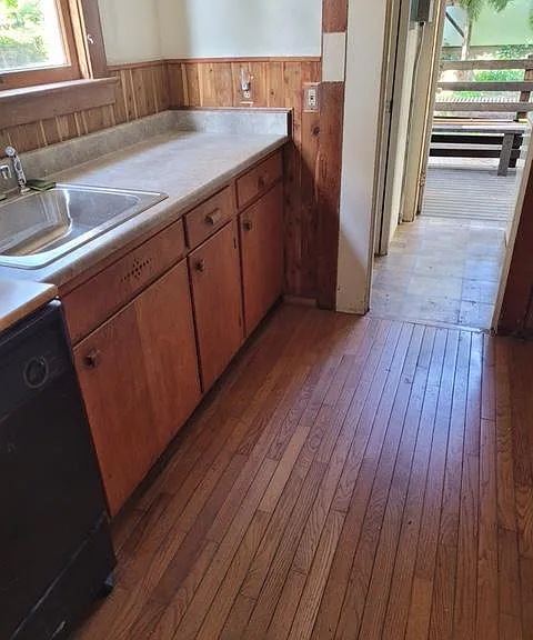 1537 Bonita Ave — Photo 4