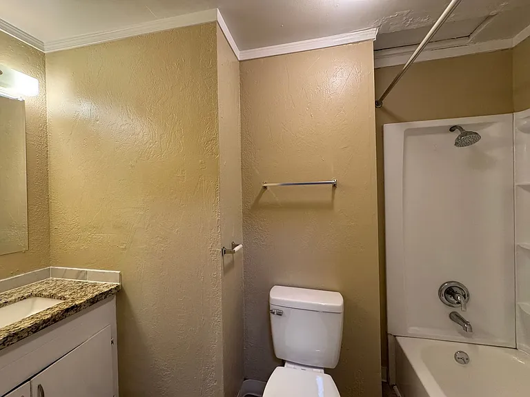 City Link Apartments — Photo 9