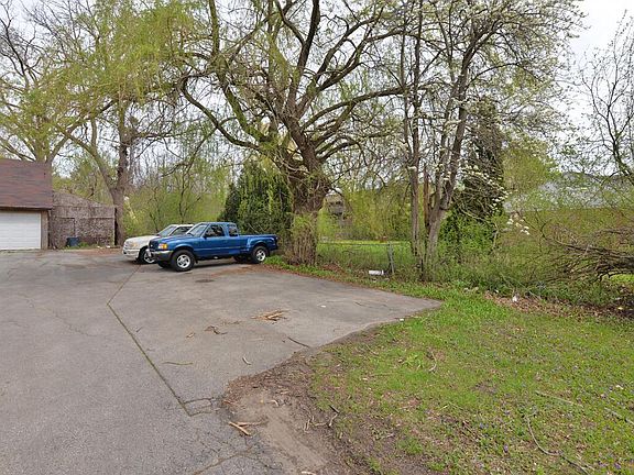 4th image of 5118 GRACELAND BOULEVARD