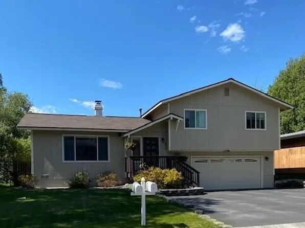 6920 Burlwood Dr, Anchorage, AK 99507