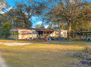 7647 Shannon Ln, Zephyrhills, FL 33540