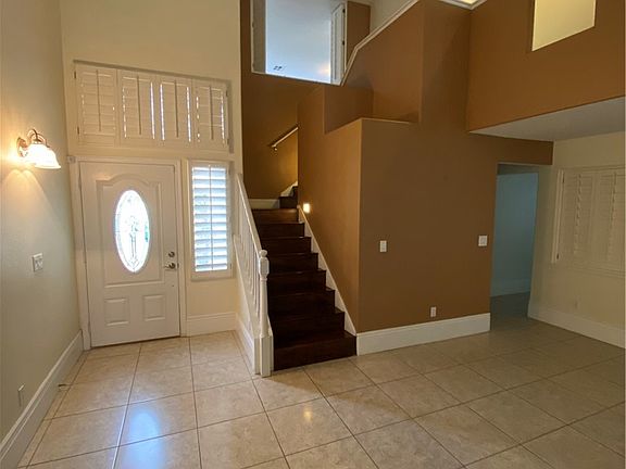 3rd image of 8111 Cimarron Meadows Way