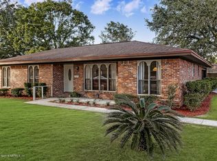 6149 Round Lake Rd N, Jacksonville, FL 32277