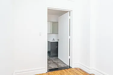 Rented by MySpaceNYC